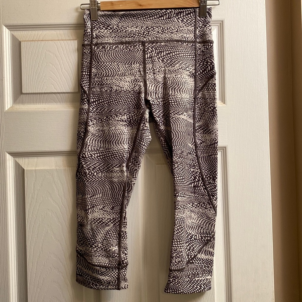 Lululemon In Movement crop